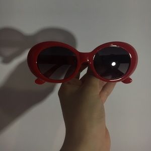 RED CLOUT GOGGLES !!
